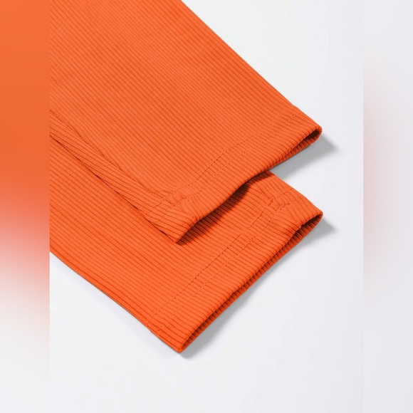 Women’s two piece pants set. Casual short sleeve round neck tee and leggings. - Picture 5 of 6